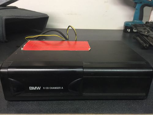 Bmw e36/e34/e32 alpine 6 disc cd changer 82 11 1 468 014 with mounting bracket
