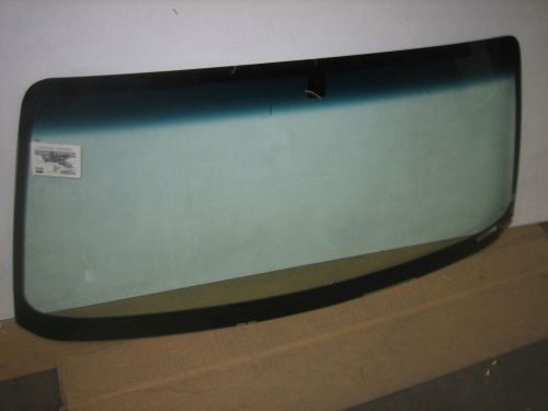 Jaguar vanden plas xj8l 4 door sedan windshield 1998 2003 shaded top (2083gbn)