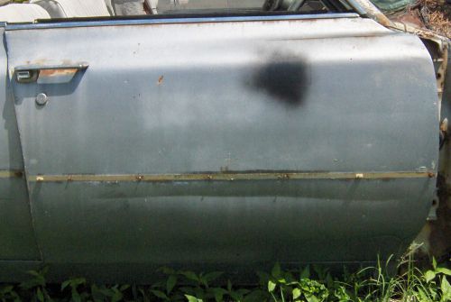 1969 1970 cadillac right  front door - 4 door model