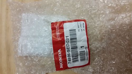 Genuine honda 74896-sed-e01 tailgate actuator assembly