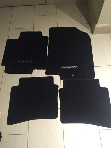 Hyundai accent 2016 carpeted floor mats