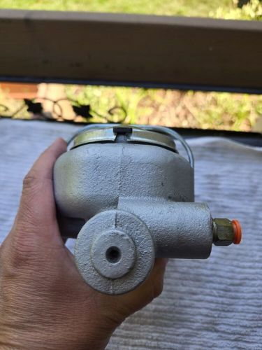 Master Cylinder Replacement For 1967 LIKE NEW, US $35.00, image 2