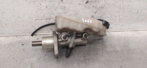 35088655 main brake cylinder for volvo v50 family d5 momentum 2004 218028-