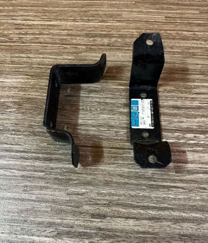 GM NOS 73-88 GMC CHEVY Blazer 2 Front Stabilizer Shaft Frame Bracket GM 6271375, US $60.00, image 3