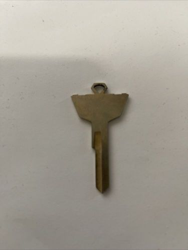 Original 60's ford gold crest key h-27 lion logo carded key 1952 - 1965