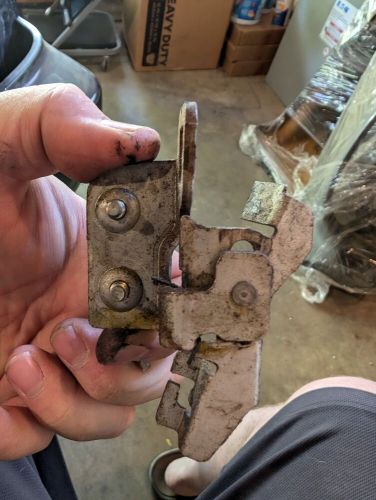 89-94 Nissan 240SX S13 Rear Trunk Latch, US $35.00, image 2