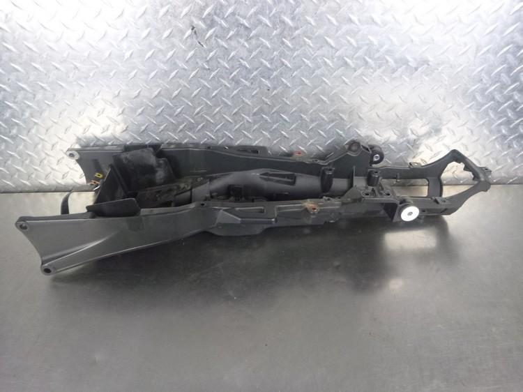 2007 2008 Yamaha YZF R1 Subframe Rear Tail Sub Frame Back OEM NICE, US $279.99, image 2