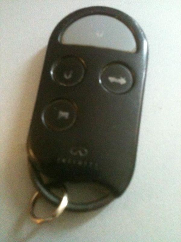 95 - 99 infiniti i30 keyless entry remote a269zua078