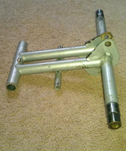 2003 arctic cat mountain cat 900 rear suspension rear upper arm