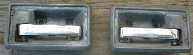 1970 70 71 72 73 74 chevy camaro firebird interior door handles bezels pair oem