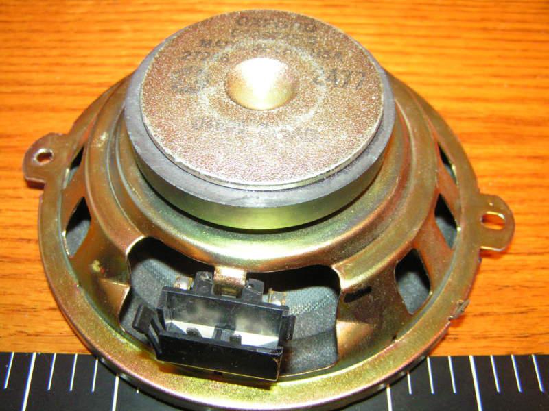 Chrysler speaker oxford "27288" "2477" "04665 746ab" "d599f4f 5" speaker, 2 tabs