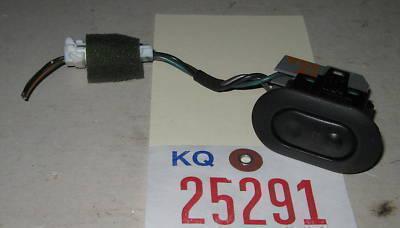 Mercury 95 villager door lock switch right/front 1995