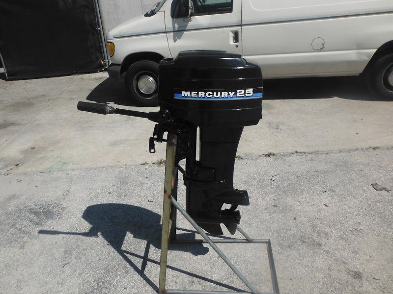 Mercury outboard 25hp 2stroke tiller 20hp 