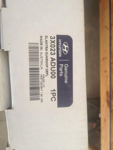 2011 to 2013 hyundai elantra sedan sunroof wind deflector - genuine factory oem