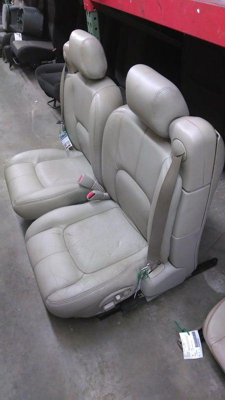 Cadillac seville front seat  set 98 99 00 01