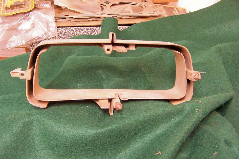 (J) Used OEM 1967 67 Ford Mustang Front Grille Corral & Horse No Bars , US $38.75, image 5