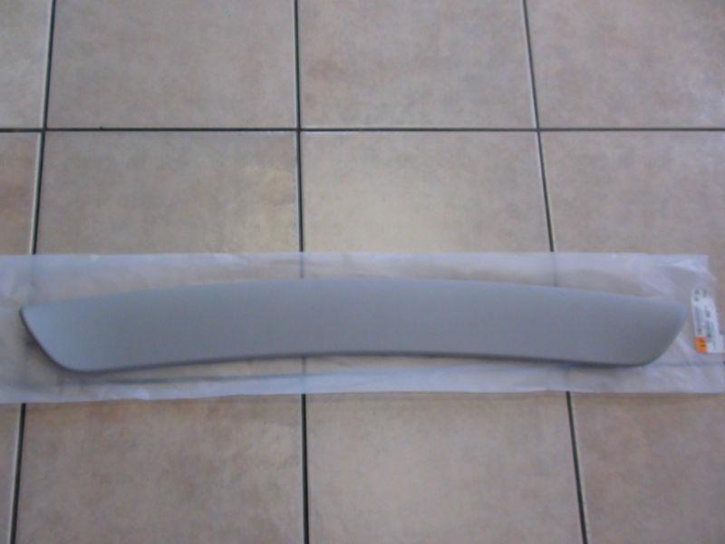 2010 volkswagen jetta rear header trim  1k5867617a6k8