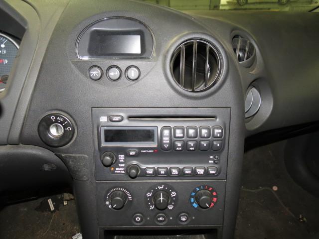 Sell 2004 PONTIAC GRAND PRIX RADIO TRIM DASH BEZEL 2580007 in Garretson