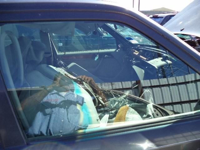 94 95 mercedes e320 r. front door glass 124 type e300d 65823