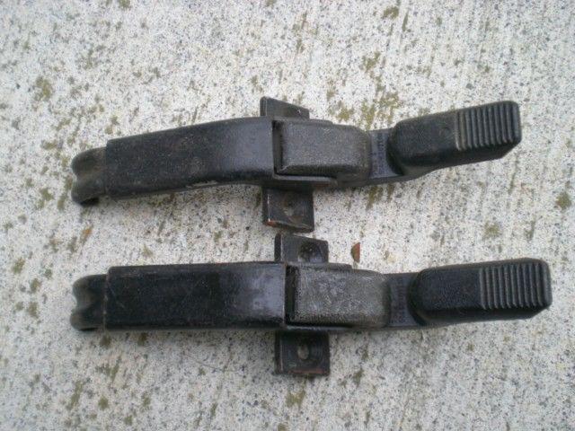 Porsche 914 roof top catch