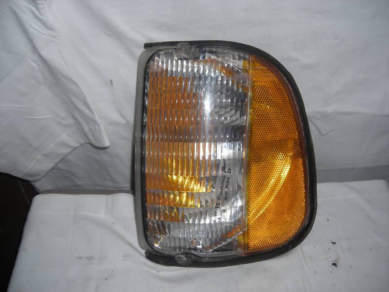 Sell 19921993 Ford Econoline LH turn signal. in Virginia Beach, Virginia, US, for US 20.00
