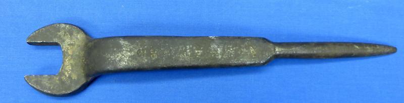 Vintage spud wrench 905  7/8  w x-1 iron workers wrench 