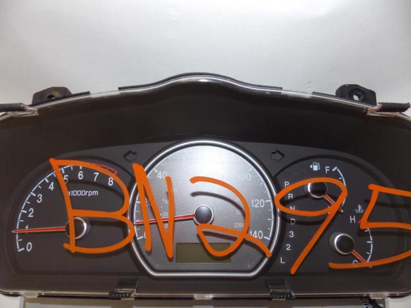 Sell 0710 Hyundai Elantra AT 71k Instrument Cluster Speedometer 2007