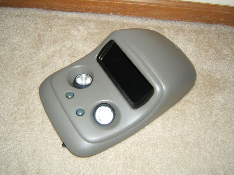 Purchase SILVERADO SIERRA OVERHEAD CONSOLE OEM NICE LQQK 99 00 01 02 03