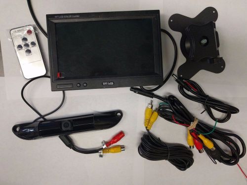 Wired  license plate backup camera with 7-inch monitor  (refurbished)