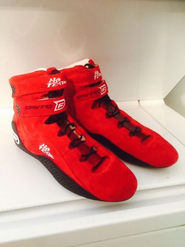 Driving force no fear racing shoes - red size:9 1/2  new without tags