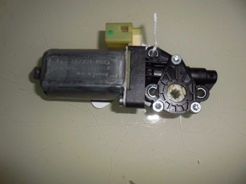 2006 bmw 750li black e66 (06-08) rear window sun shade motor 8381523