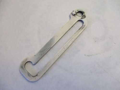 387667 437876 port tilt lock assy evinrude/johnson 20-35hp 0387667