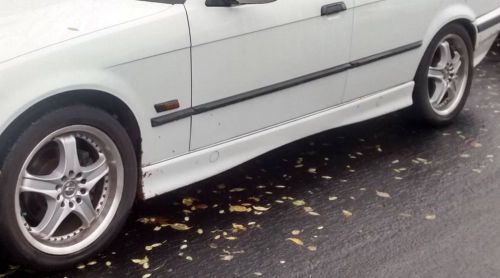 (set of 4)  17" alt wheels &amp; michelin tires - bmw e36 &amp; others -local only