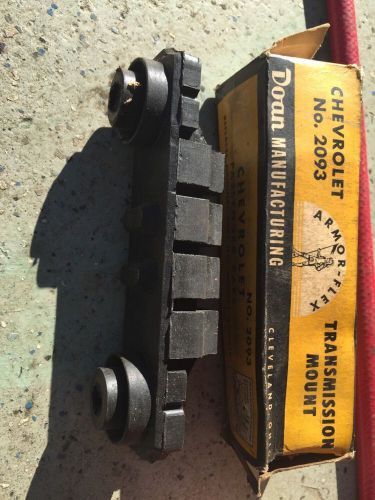 Nos doan  transmission mount 2093 3700334 2076 ertel fits: 1952 chevrolet