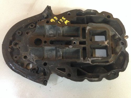 1993 mercury 175 hp 2 stroke outboard engine adapter exhaust plate freshwater mn