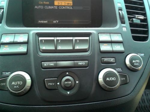 Audio equipment receiver-cassette bose console fits 03 infiniti m45 224048