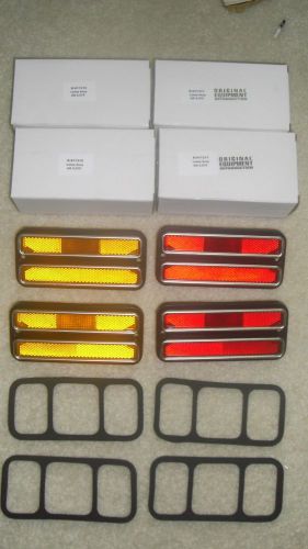 1968-82 chevy truck/ van deluxe side marker lamp set  new o.e.r.