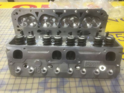 New brodix 18 spx sbc heads and 1800 intake
