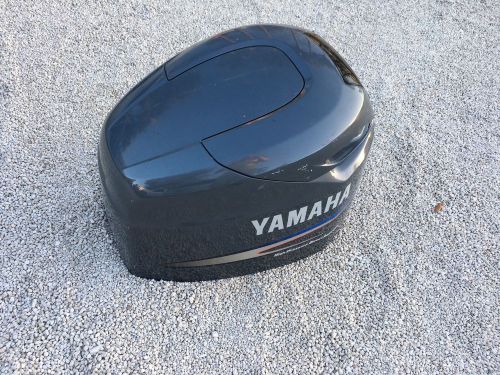 2003 yamaha hpdi 250 hp 2 stroke motor engine top cowl cover