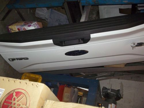 Oem 2016  ford f150  white tailgate