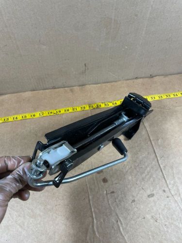 2008 - 2015 VOLKSWAGEN TIGUAN CAR JACK 5N0011031A OEM, US $59.90, image 5