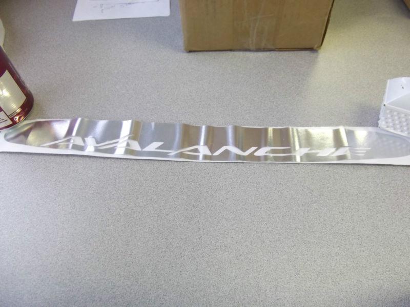 2002-2004 avalanche 3rd brake light decal