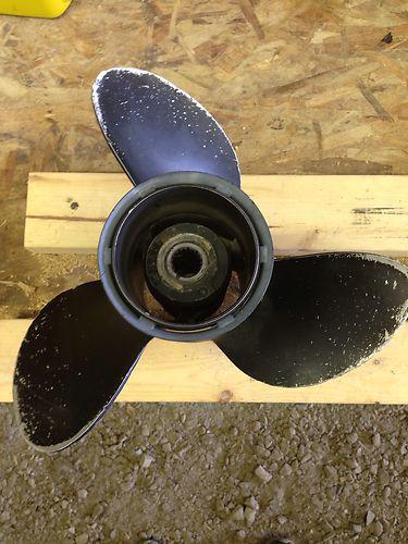 Omc prop 14 1/4 x 21 (aluminumn)