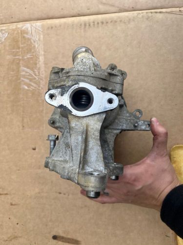2017 vauxhall viva 1.0 petrol water pump &amp; thermostat housing 528074526
