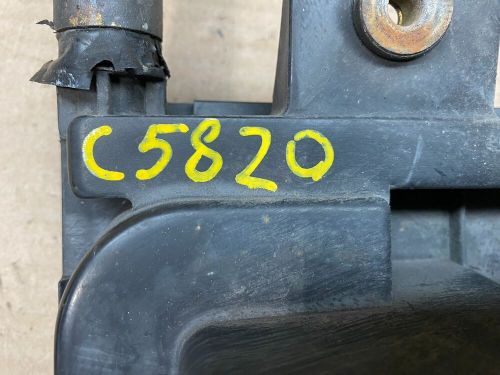 2005-2011 nissan pathfinder xterra 4.0l air intake resonator box oem c5820  dg1