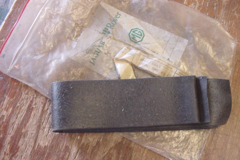 Nos windshield glazing seal jaguar xke series i ii xk120xk140 mkii mkx 3.8 4.2