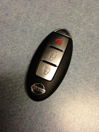 Nissan keyless remote - twb1u729