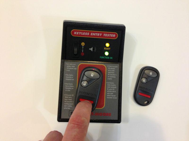 EXCELLENT CONDITION LOT OF 2 HONDA KEY LESS REMOTE 01-06 CIVIC PILOT ELEMENT, US $89.99, image 12