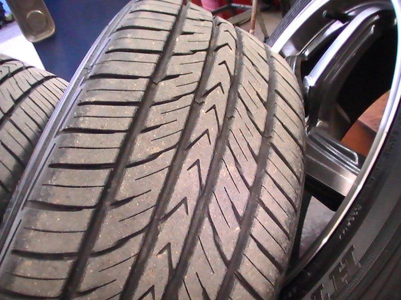 Custom wheels ferrari,honda,acura,others.225 50 17 5x108 with lug bolts.near new