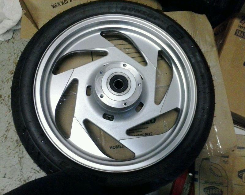 Purchase Suzuki M109r Front Wheel in East Saint Louis, Illinois, US, for US 200.00